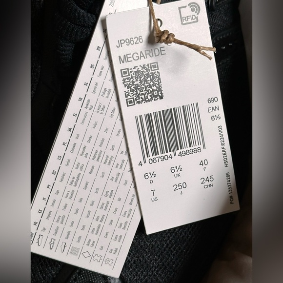 Adidas Original Sneakers
'Megaride' in Black - Picture 7 of 8